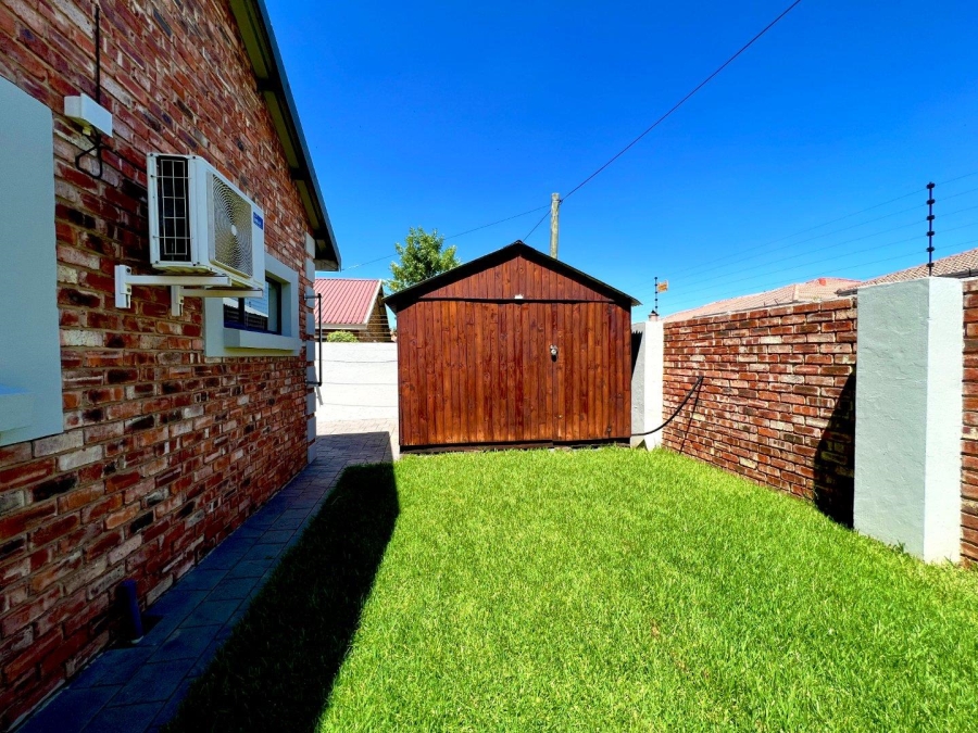 3 Bedroom Property for Sale in Baillie Park North West